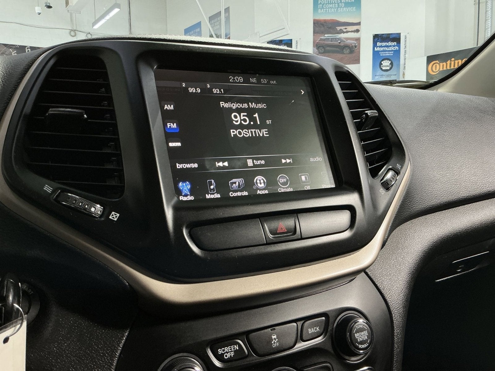 2016 Jeep Cherokee Altitude