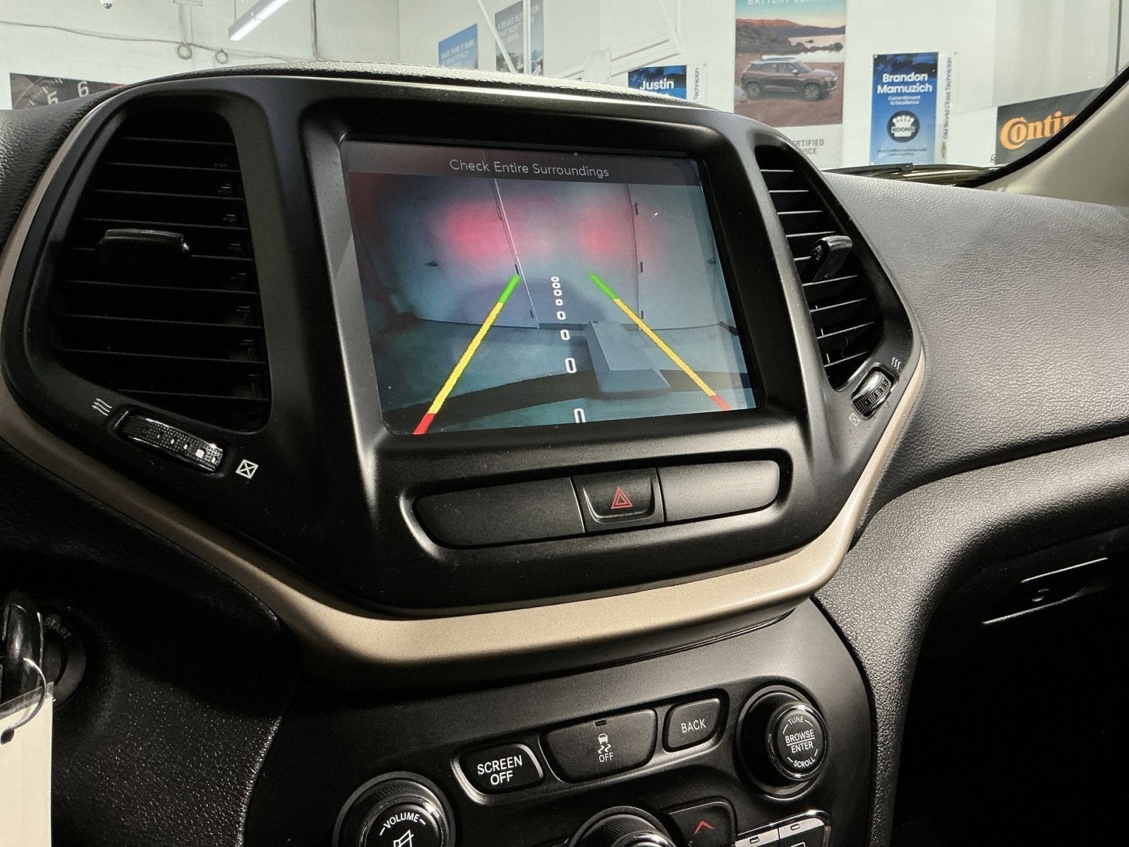 2016 Jeep Cherokee Altitude