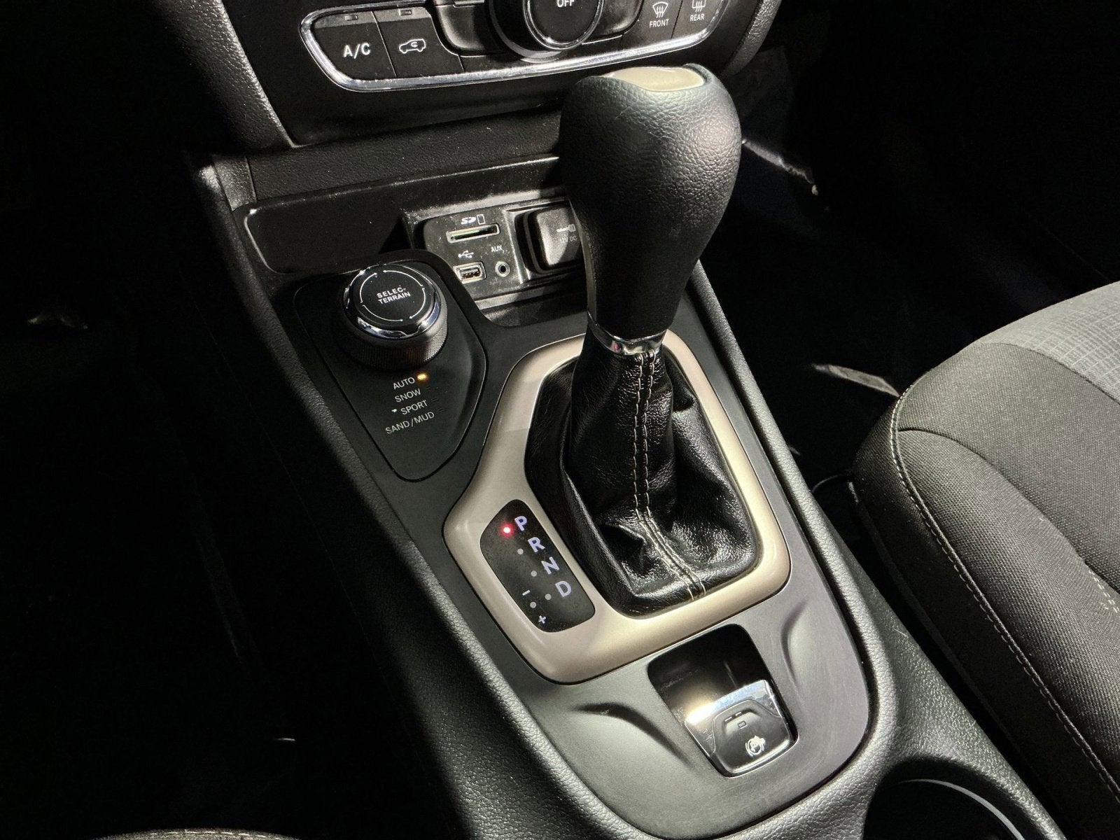 2016 Jeep Cherokee Altitude