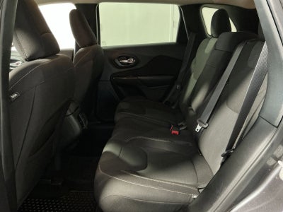 2016 Jeep Cherokee Altitude