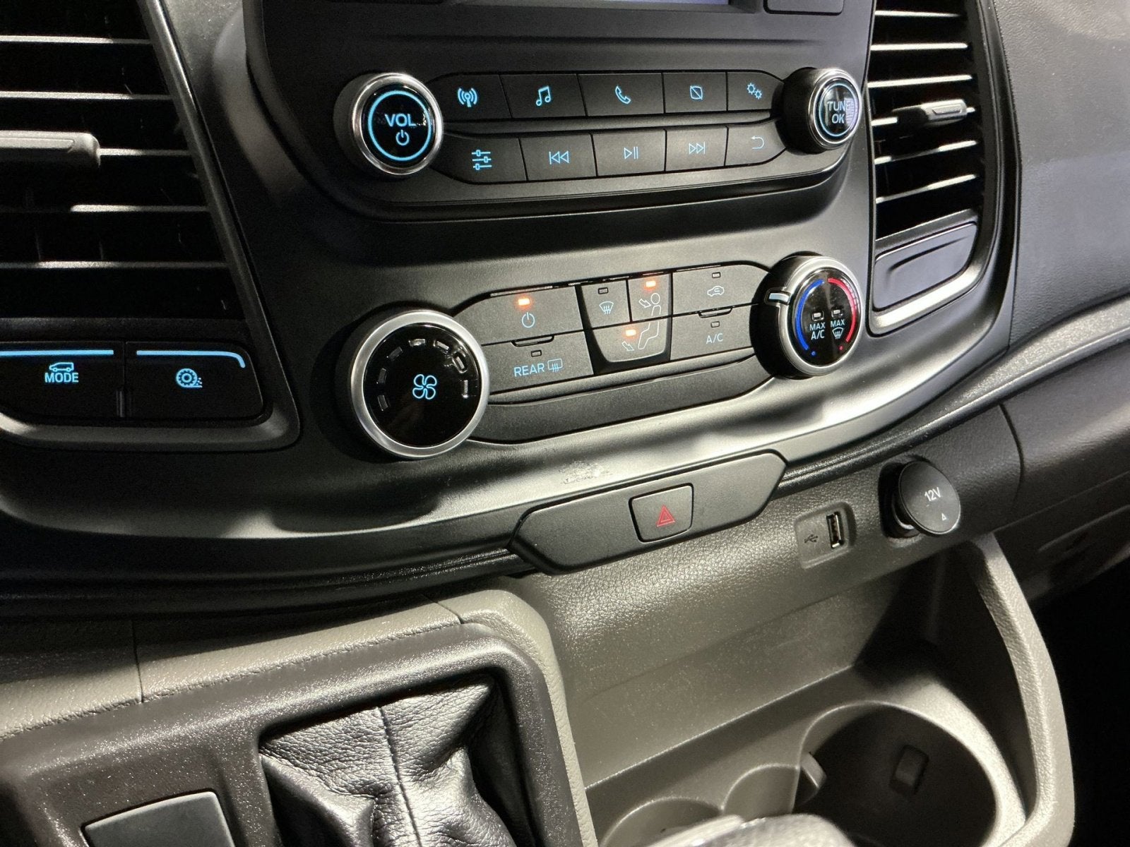 2024 Ford Transit-250 Base