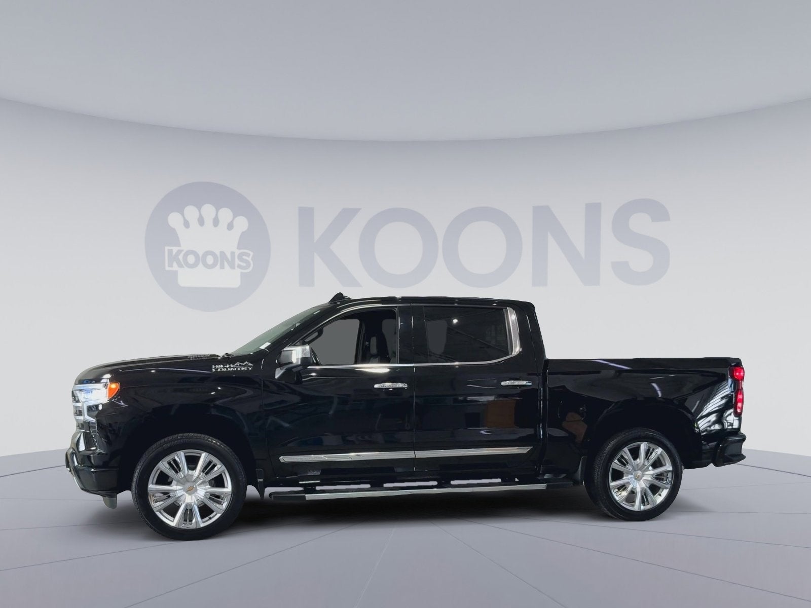 2023 Chevrolet Silverado 1500 High Country