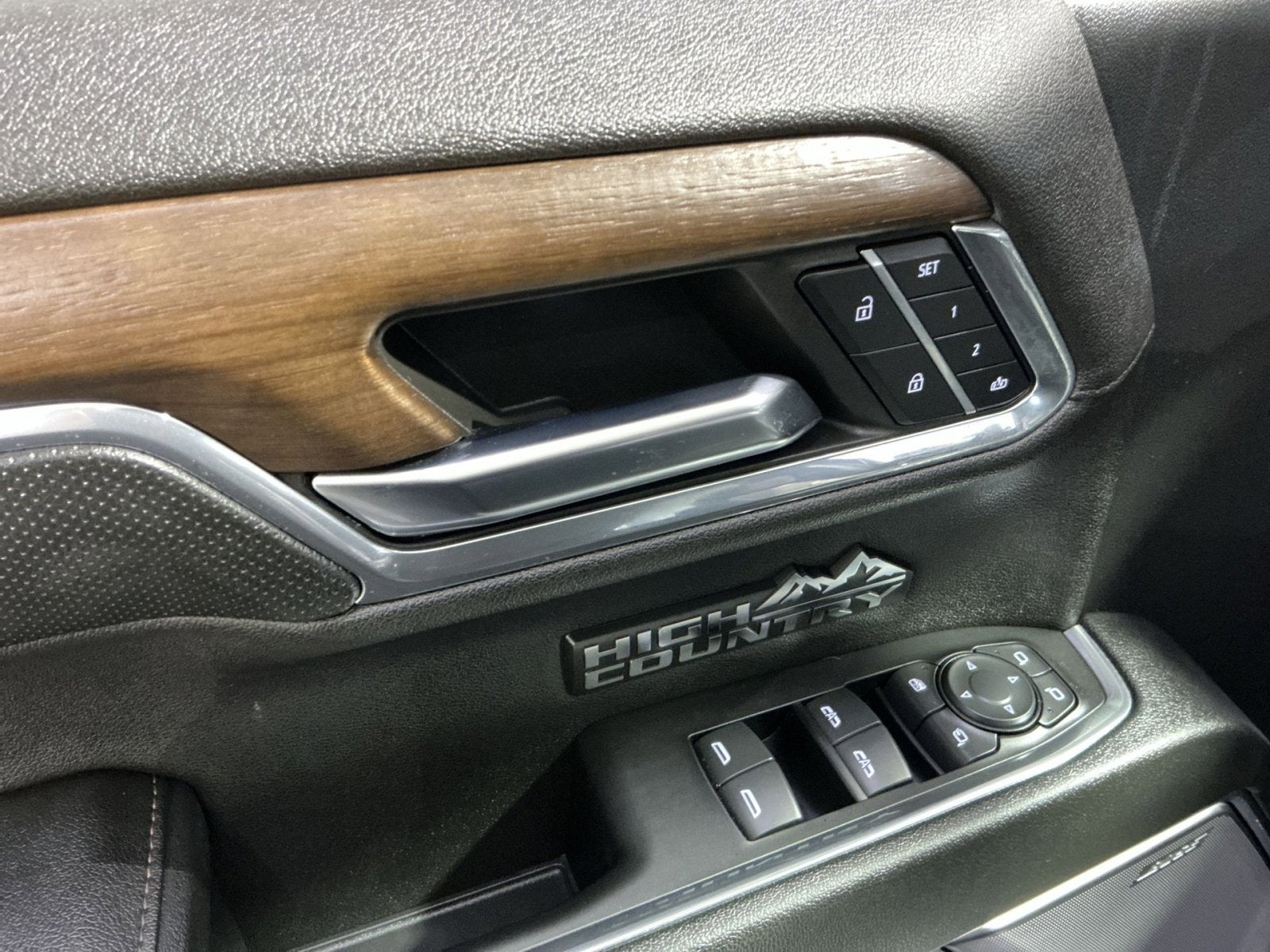 2023 Chevrolet Silverado 1500 High Country