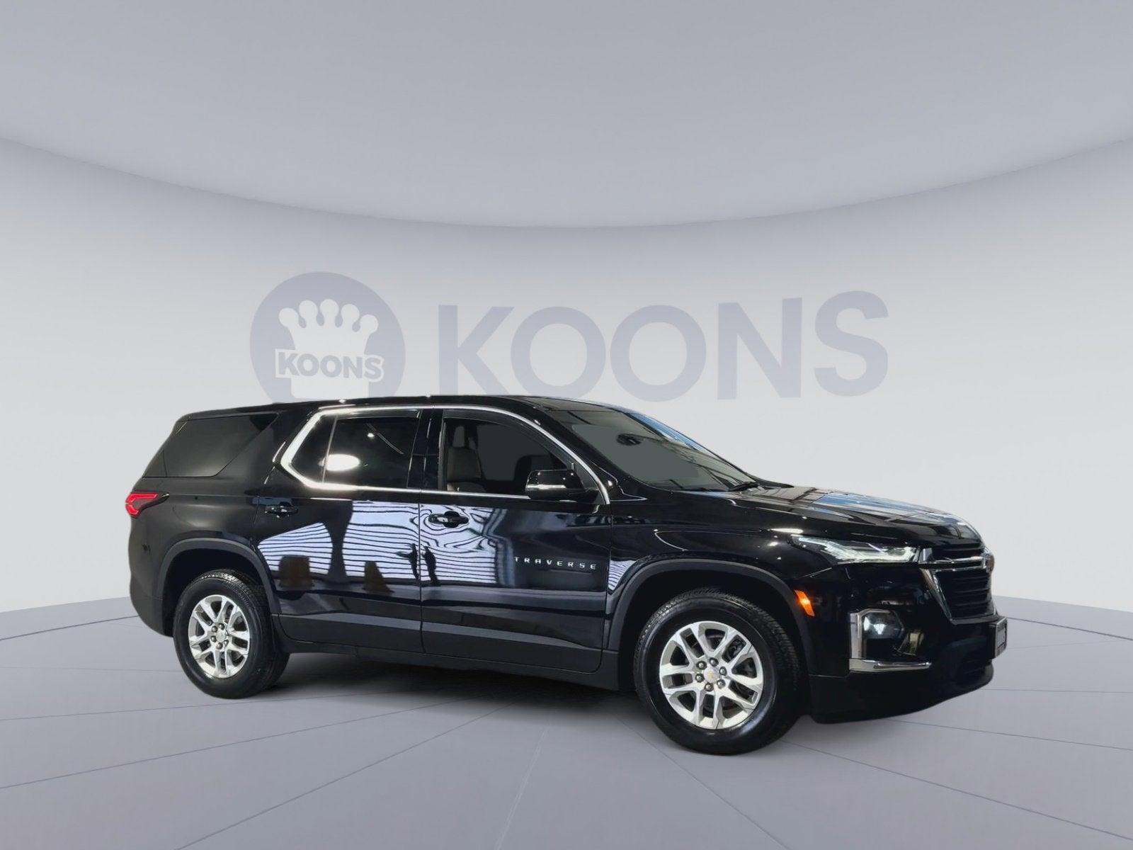 2023 Chevrolet Traverse LS