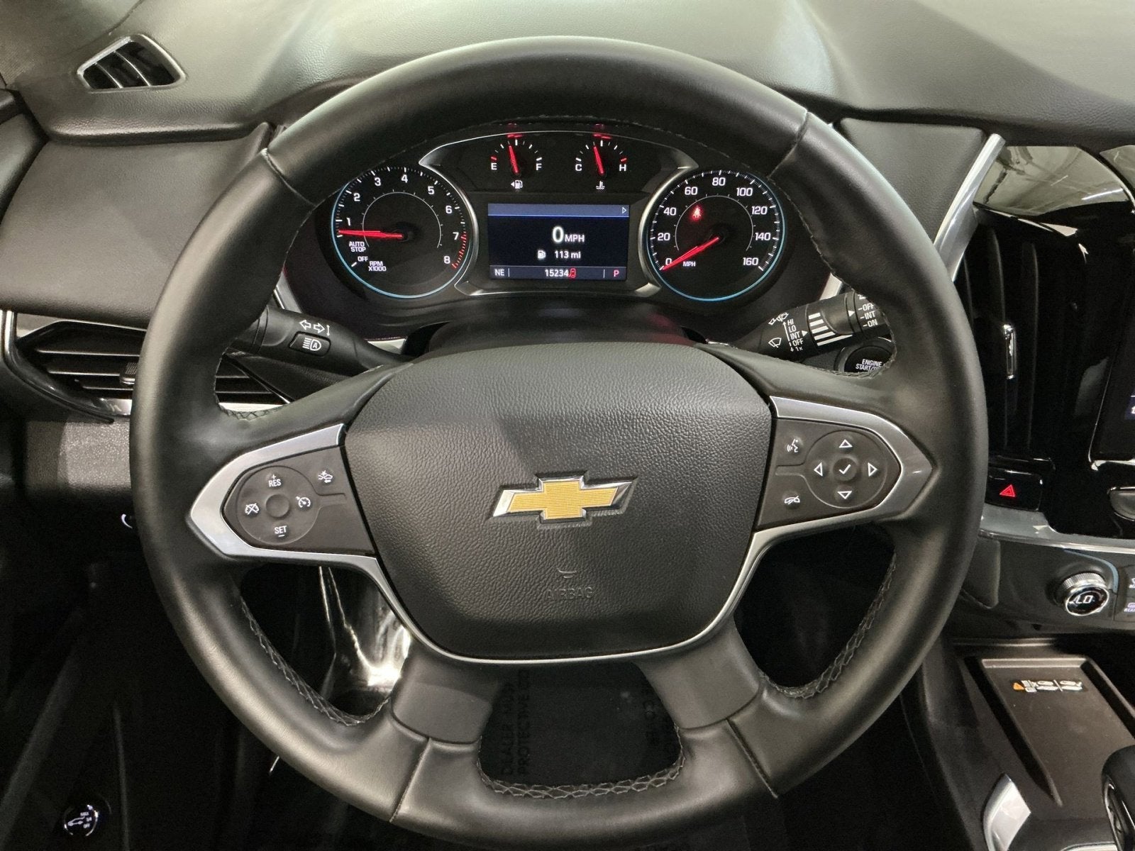 2023 Chevrolet Traverse LT