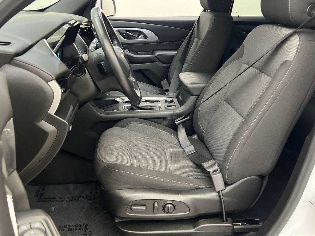 2022 Chevrolet Traverse LT