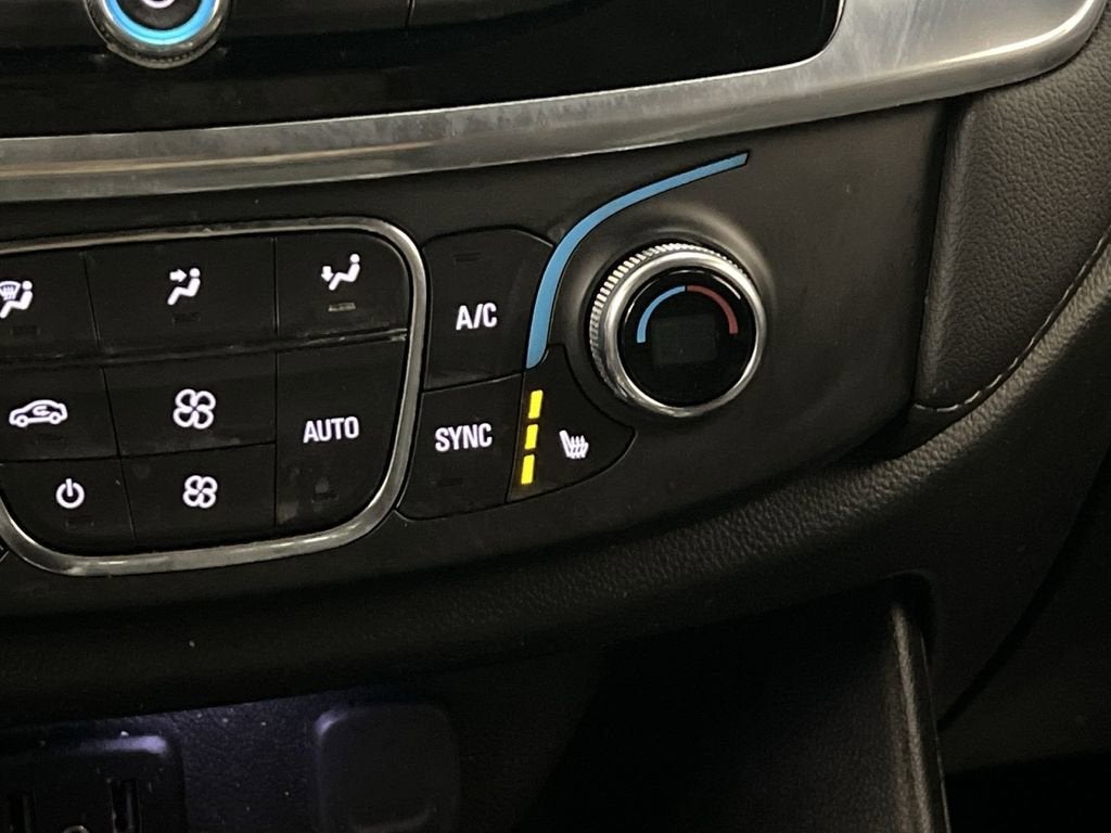 2022 Chevrolet Traverse LT