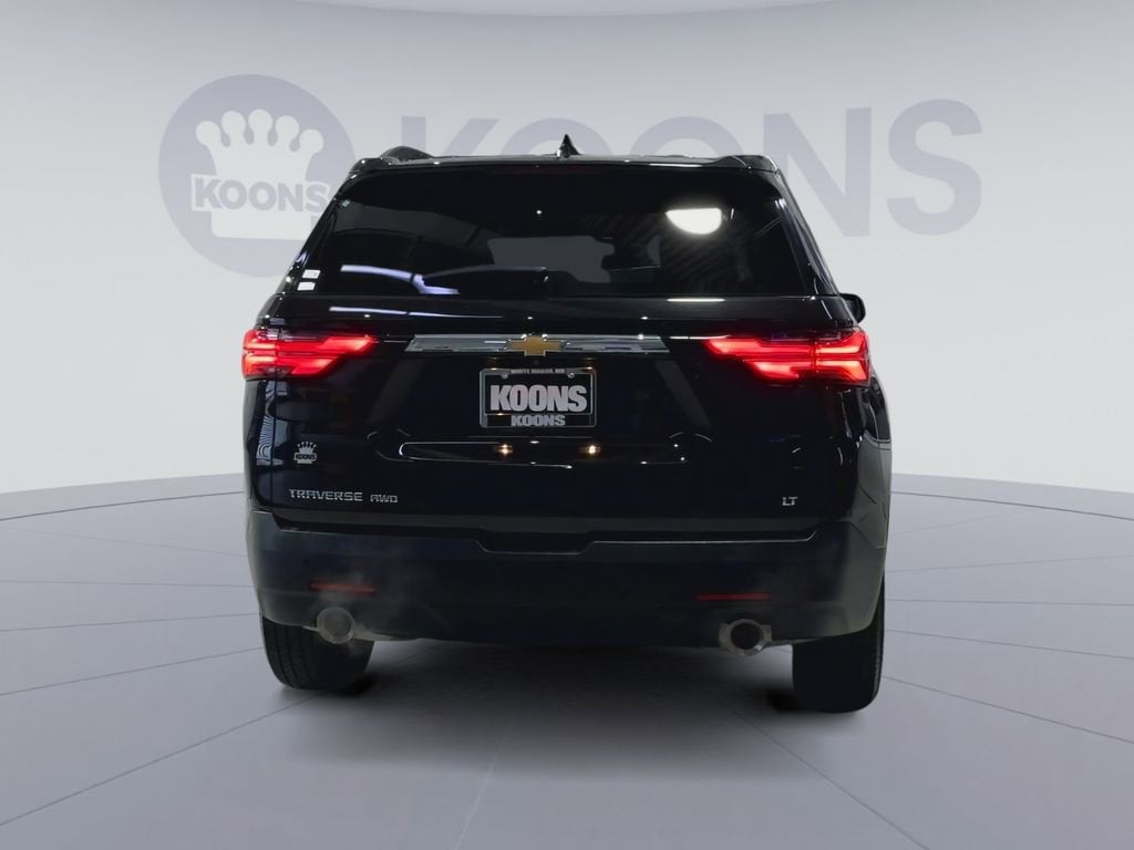 2023 Chevrolet Traverse LT Leather