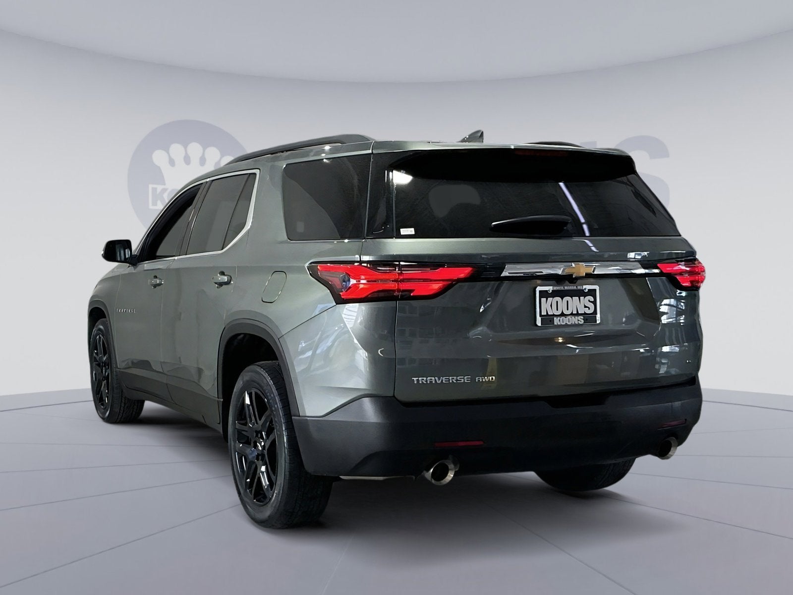 2023 Chevrolet Traverse LT Leather