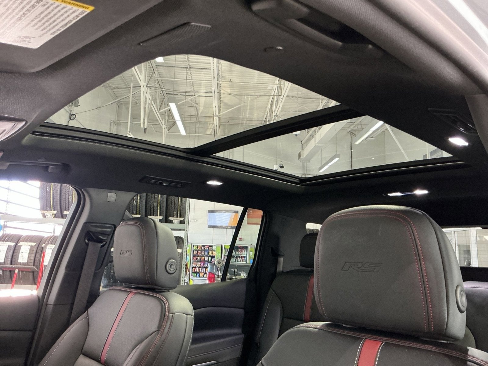 2024 Chevrolet Traverse RS