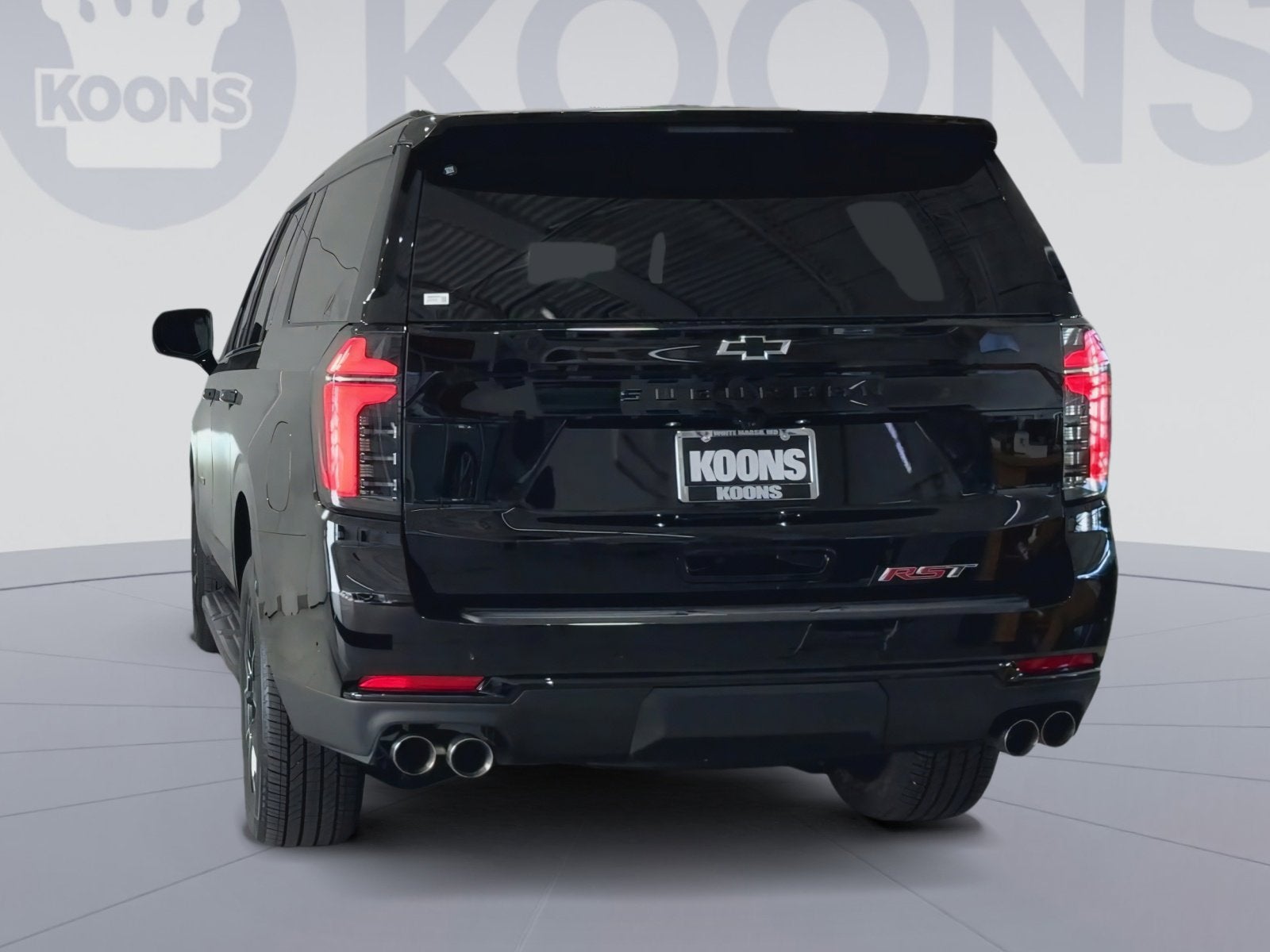 2025 Chevrolet Suburban RST