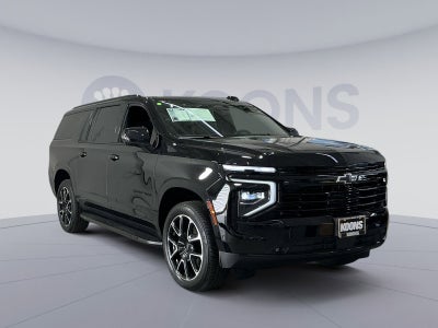 2025 Chevrolet Suburban RST
