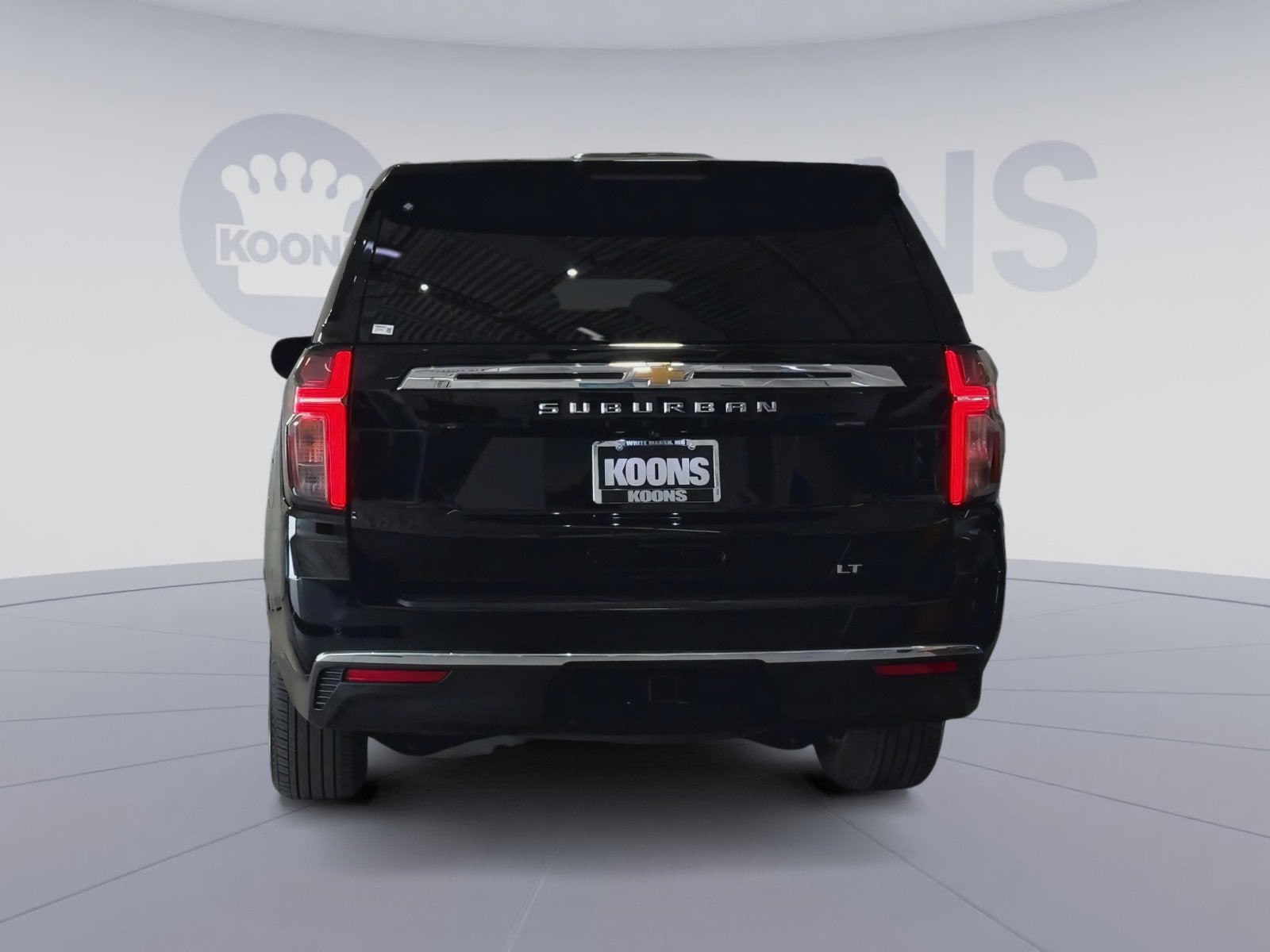 2024 Chevrolet Suburban LT