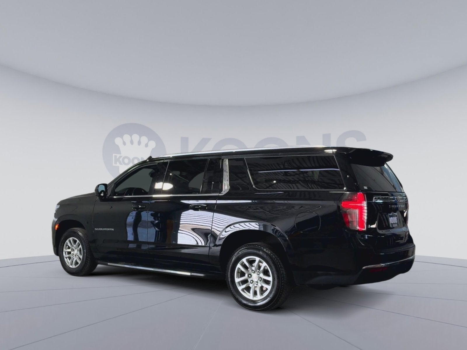 2024 Chevrolet Suburban LT