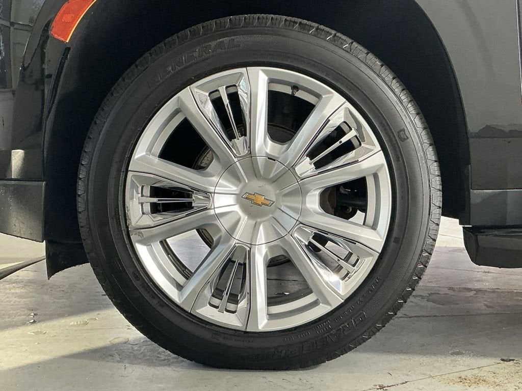 2021 Chevrolet Suburban High Country