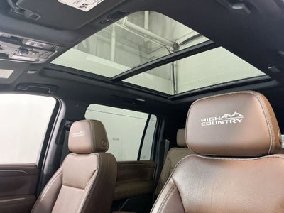 2021 Chevrolet Suburban High Country