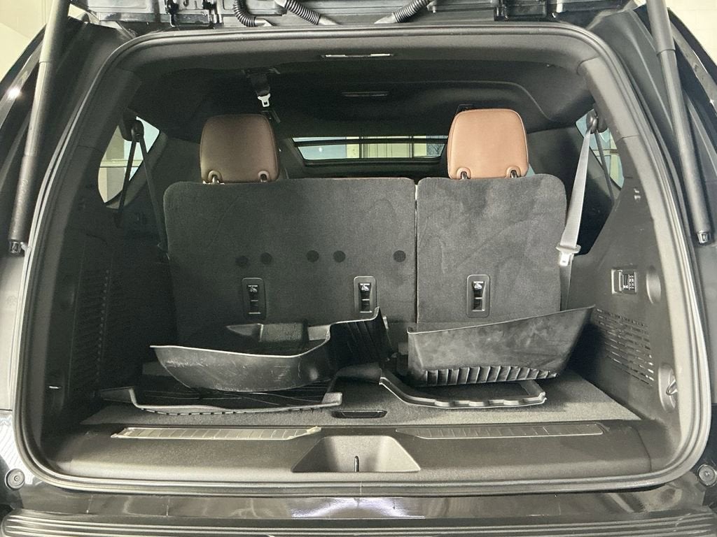 2021 Chevrolet Suburban High Country