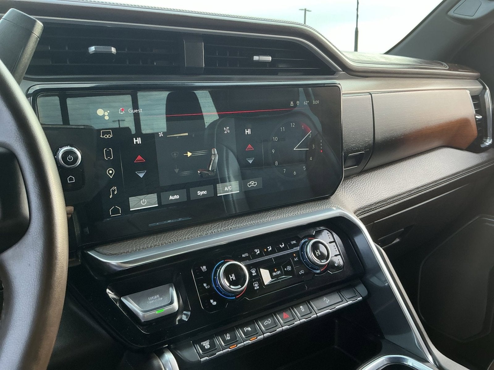 2024 GMC Sierra 2500HD Denali