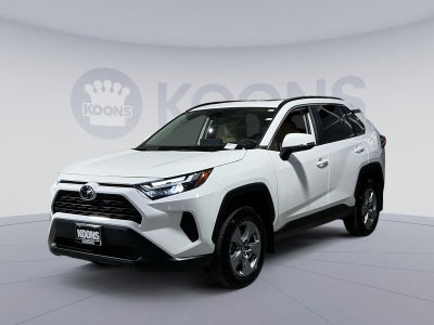 2022 Toyota RAV4 XLE