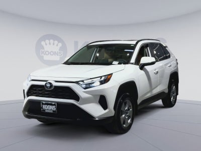2022 Toyota RAV4 XLE