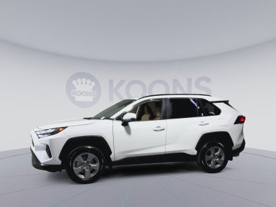 2022 Toyota RAV4 XLE