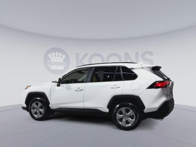 2022 Toyota RAV4 XLE