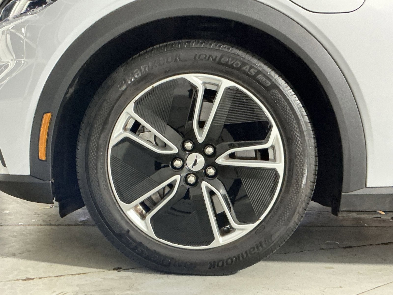 2021 Ford Mustang Mach-E Select