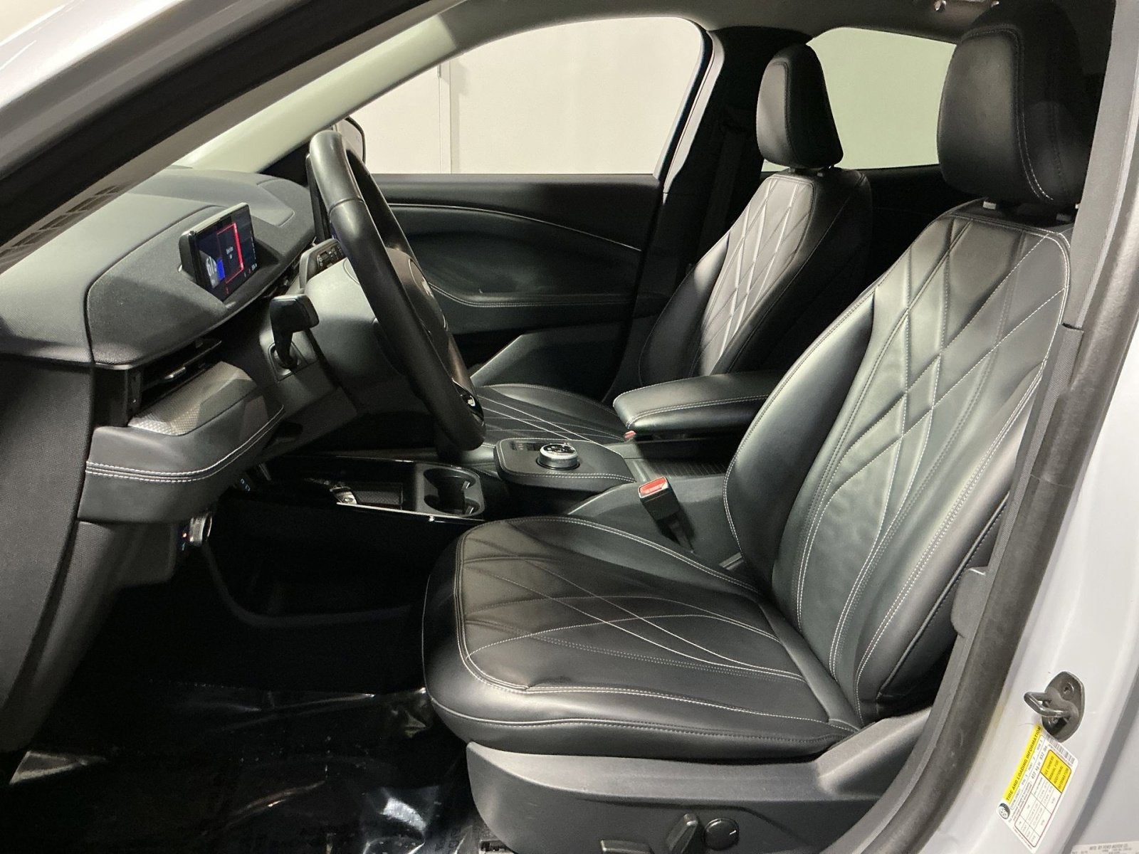 2021 Ford Mustang Mach-E Select