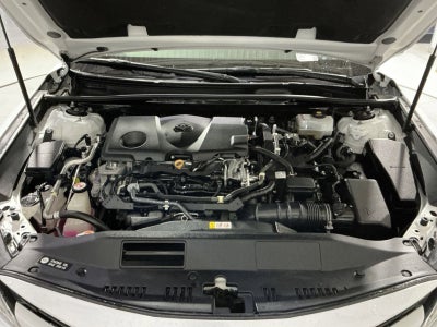 2020 Toyota Camry Hybrid XLE