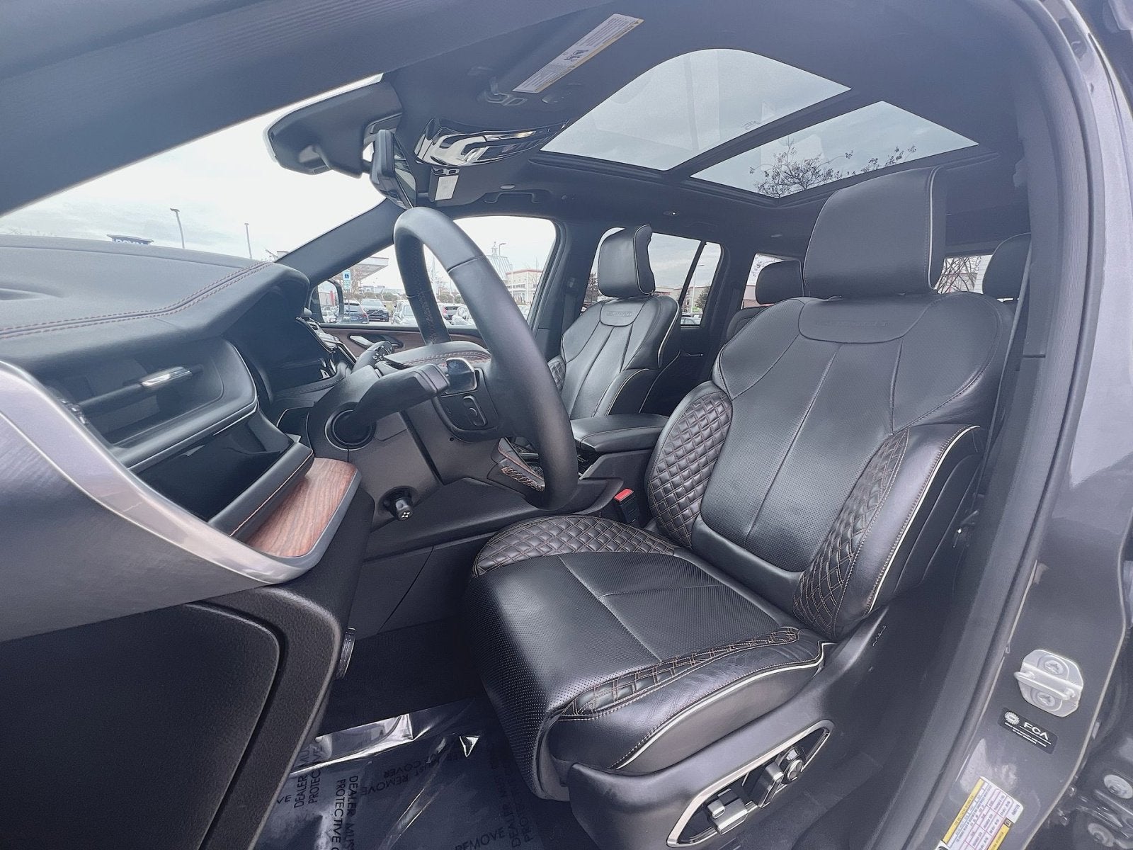 2022 Jeep Grand Cherokee Summit