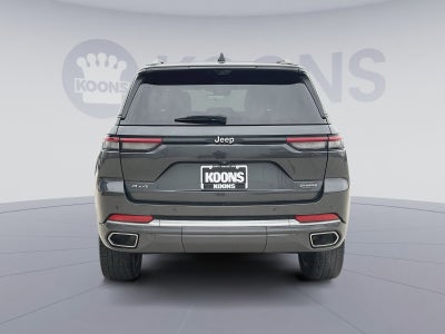 2022 Jeep Grand Cherokee Summit