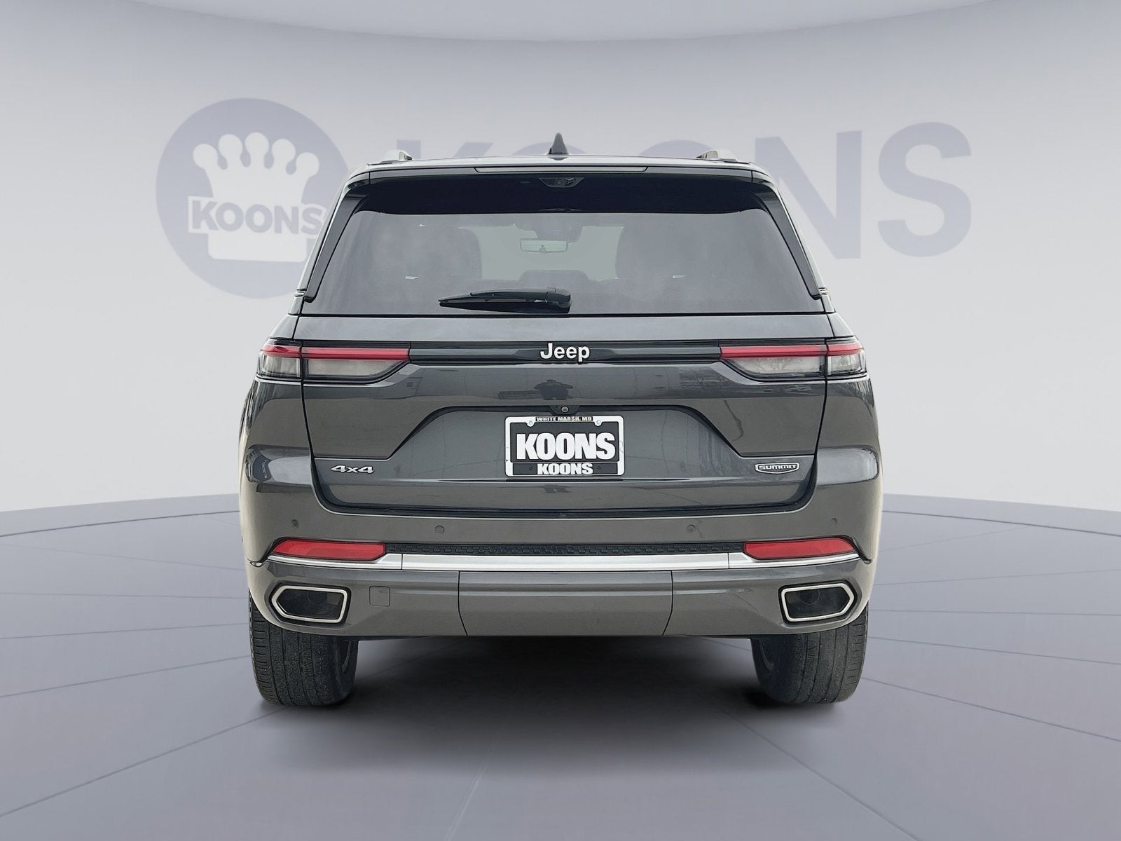 2022 Jeep Grand Cherokee Summit