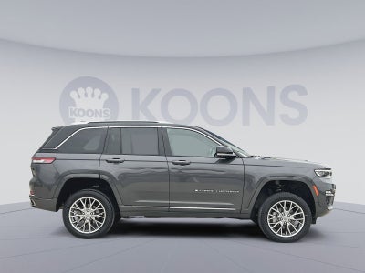 2022 Jeep Grand Cherokee Summit