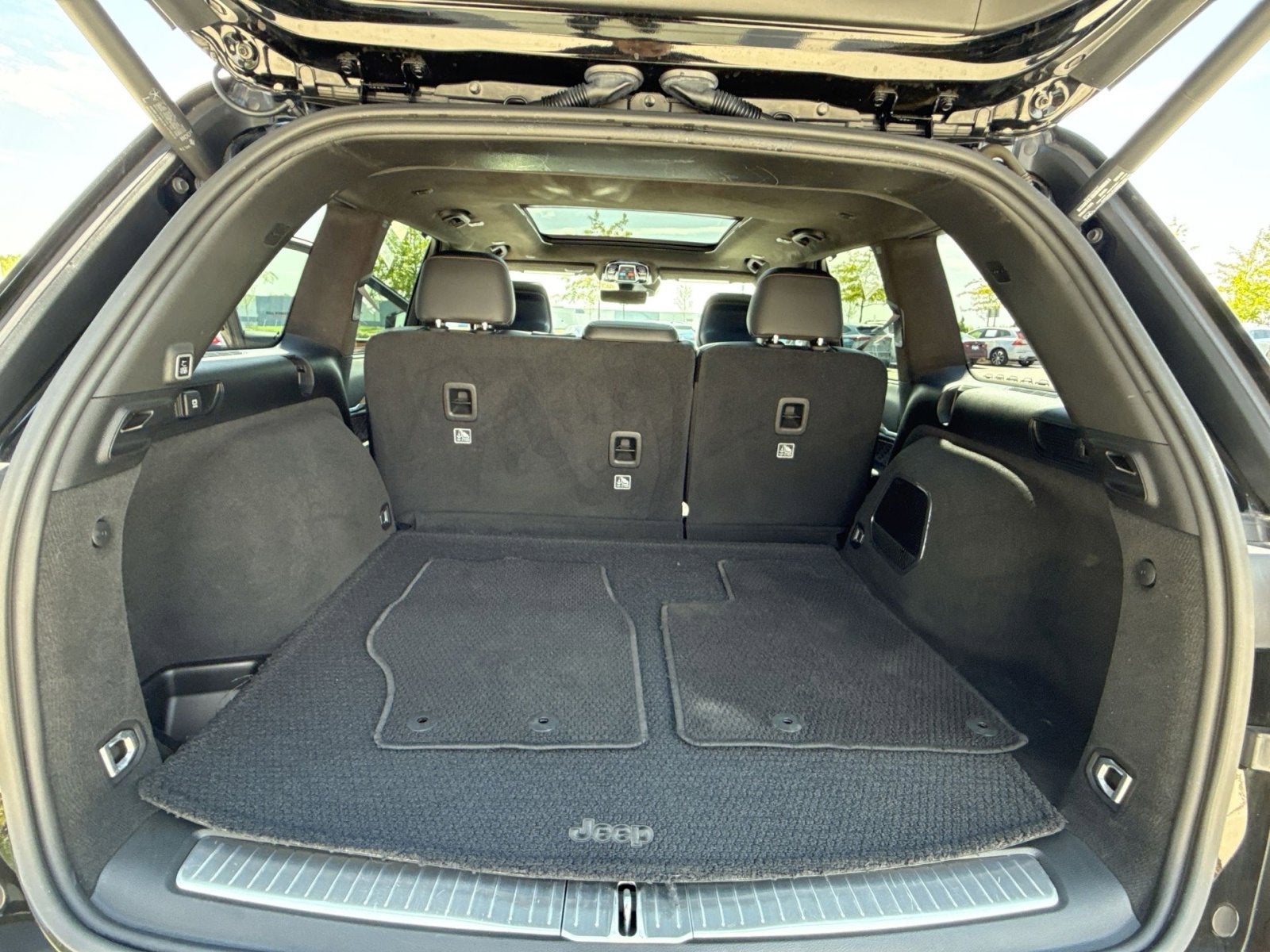 2023 Jeep Grand Cherokee Summit Reserve