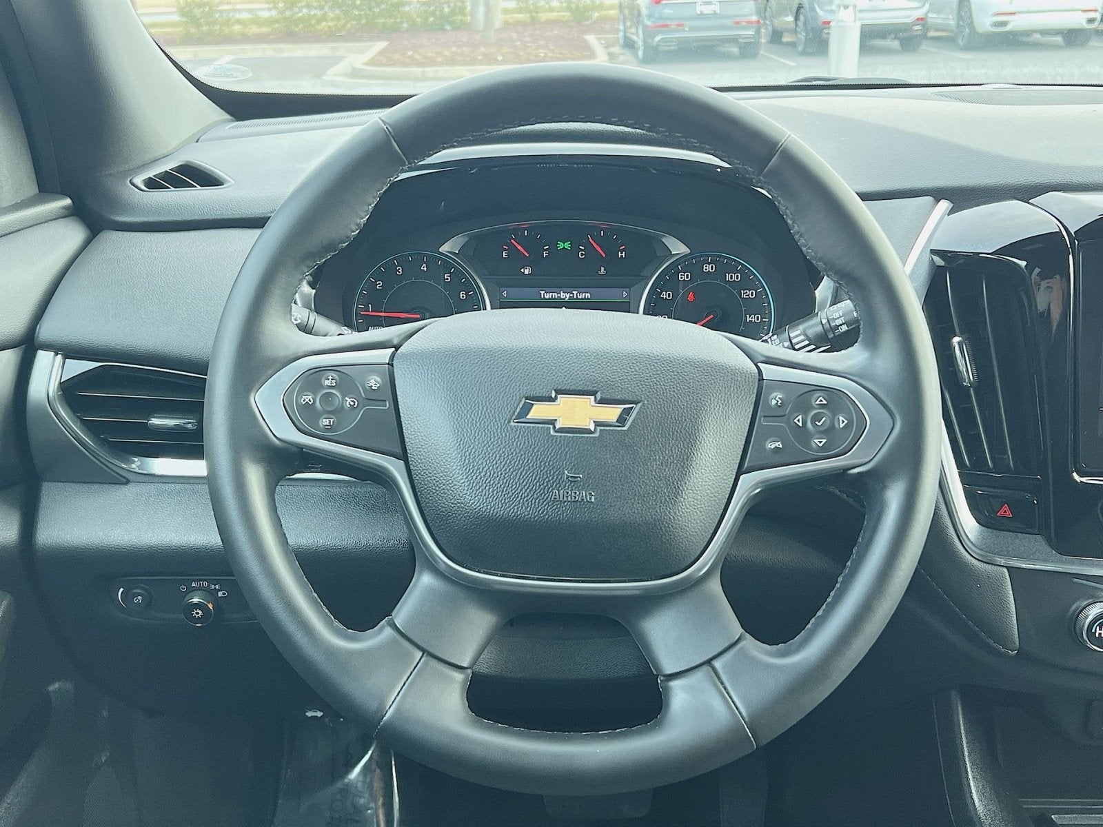 2023 Chevrolet Traverse LT