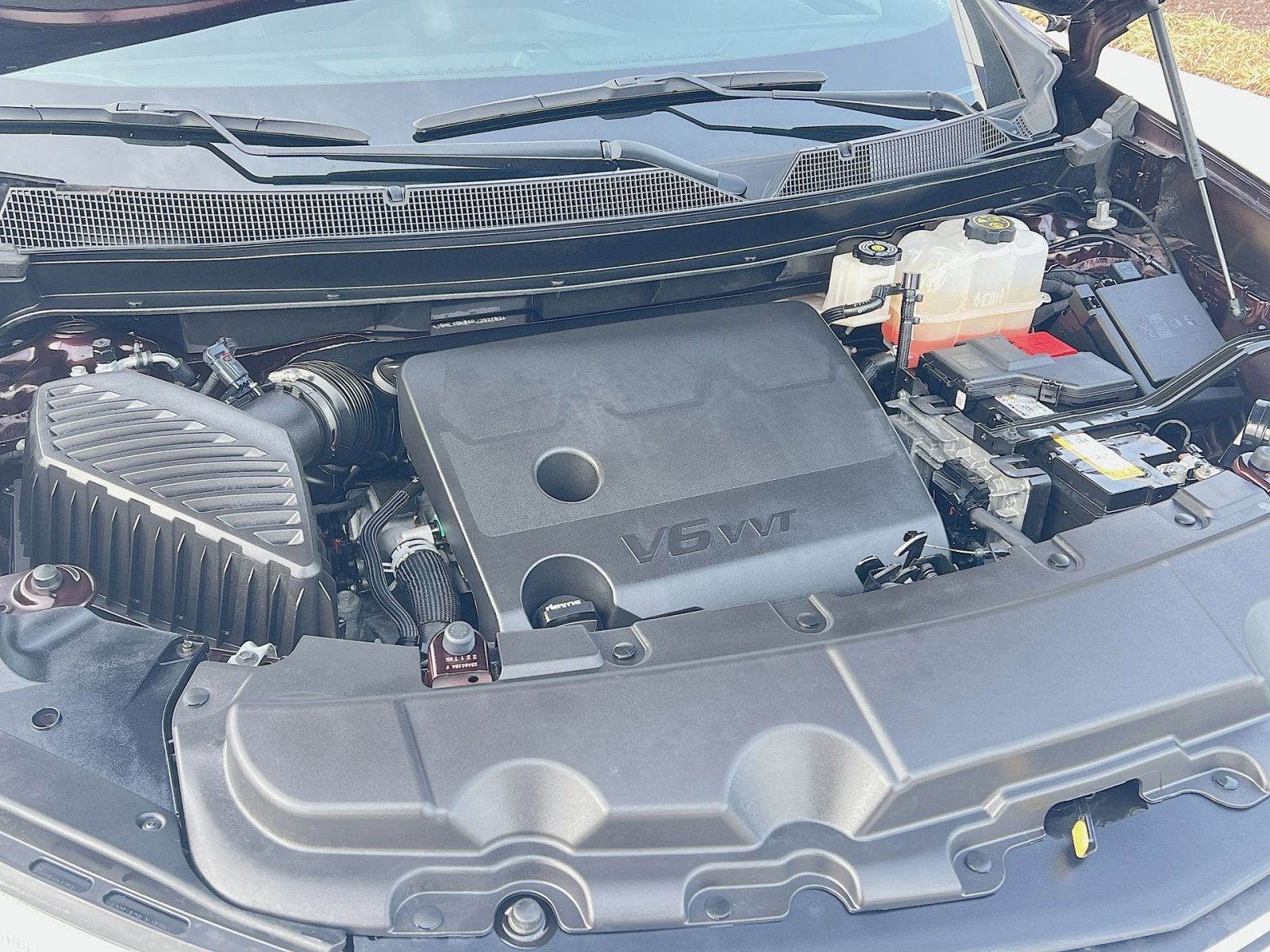 2023 Chevrolet Traverse LT