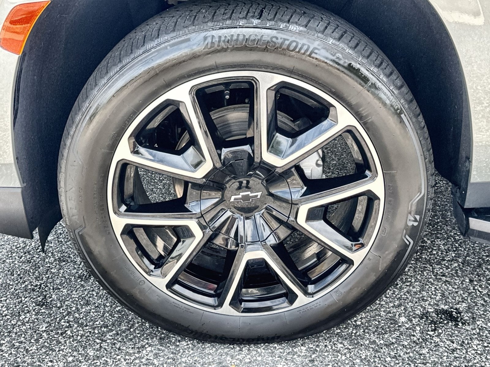 2024 Chevrolet Suburban RST