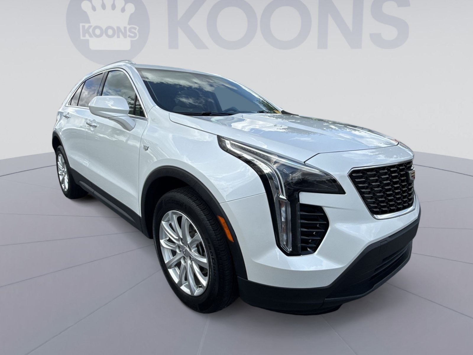 2023 Cadillac XT4 Luxury