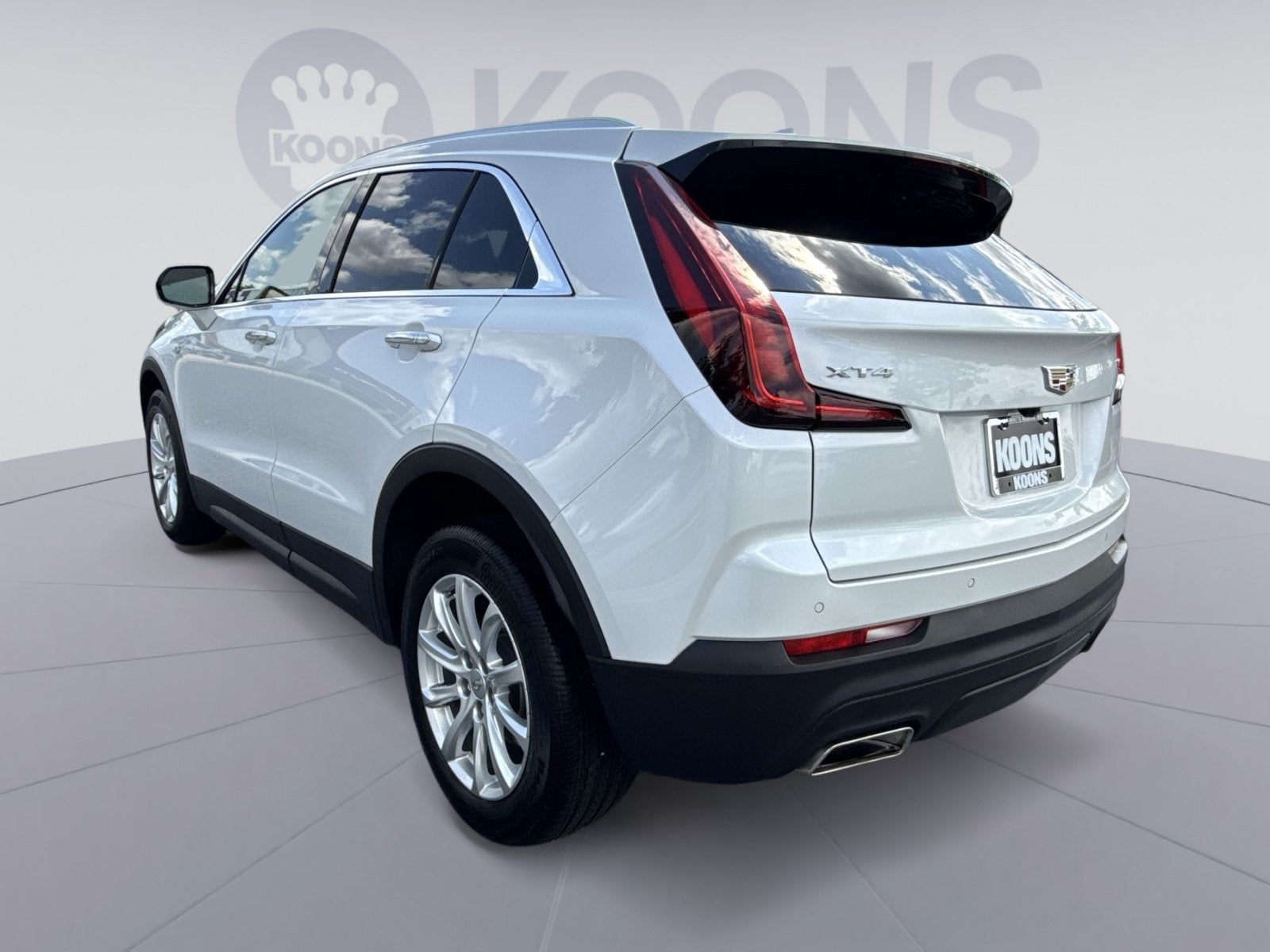 2023 Cadillac XT4 Luxury