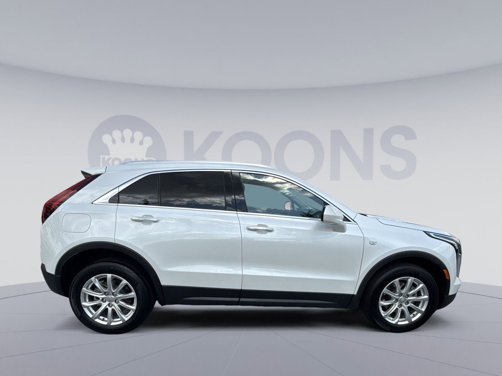 2023 Cadillac XT4 Luxury