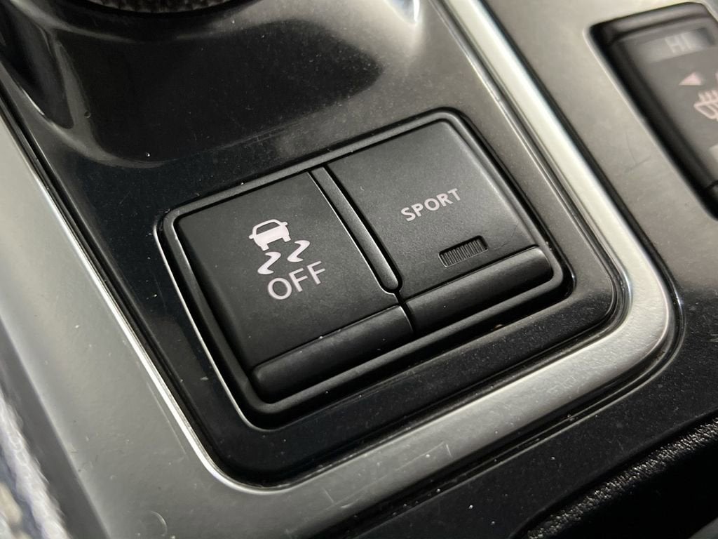 2023 Nissan Maxima SV