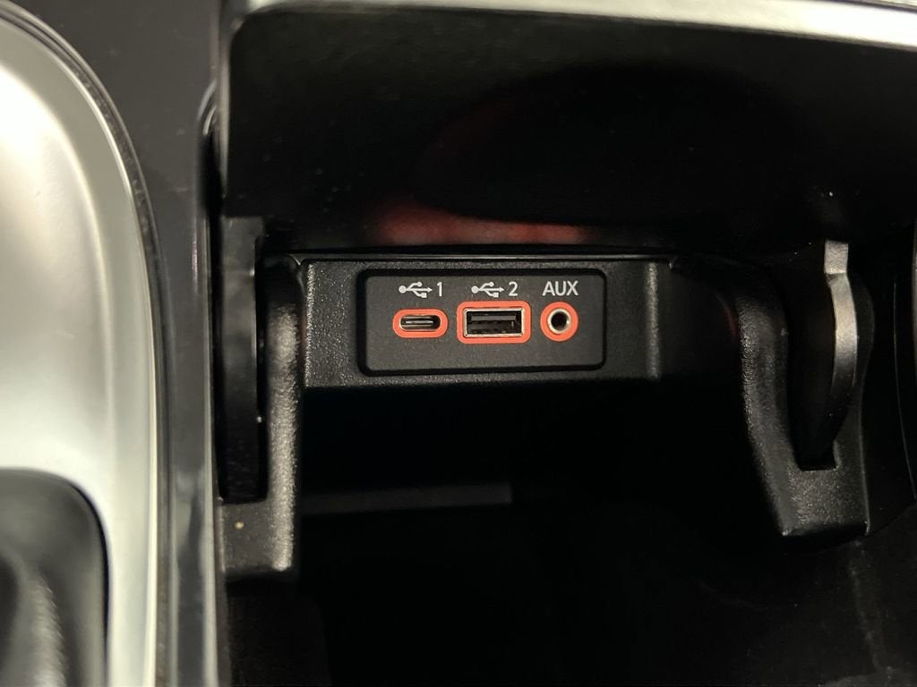 2023 Nissan Maxima SV