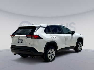 2022 Toyota RAV4 LE
