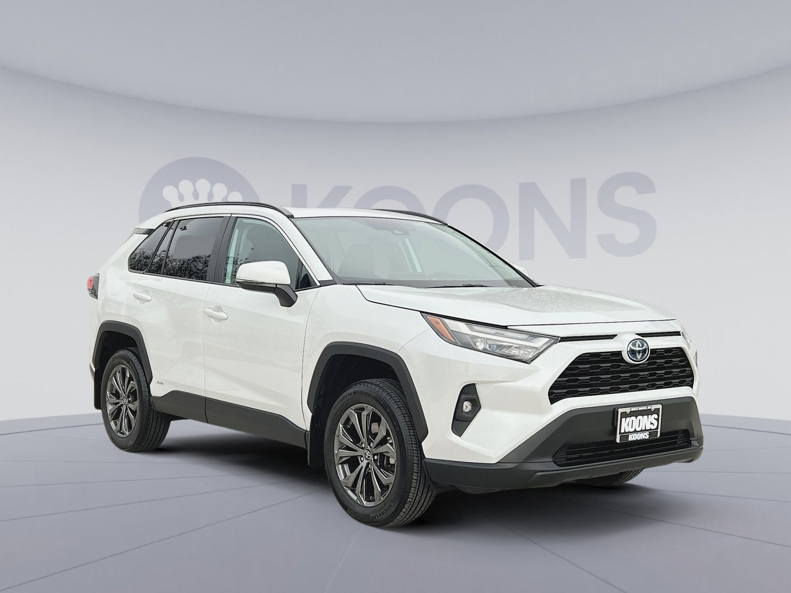 2023 Toyota RAV4 Hybrid XLE