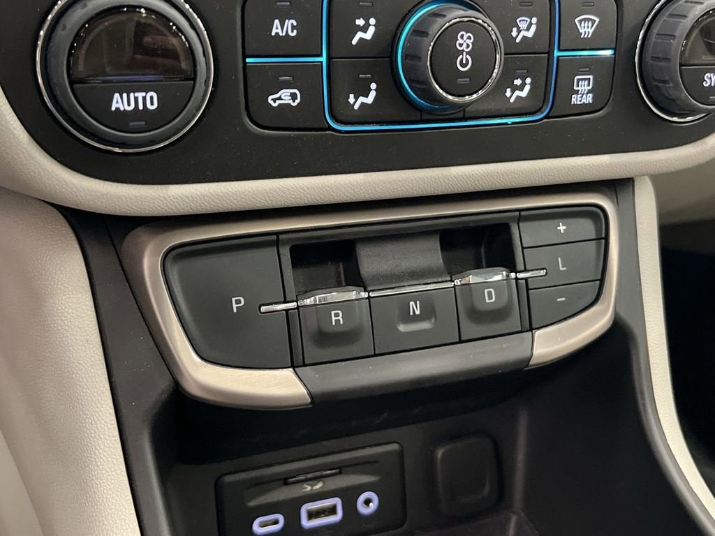 2023 GMC Terrain Denali