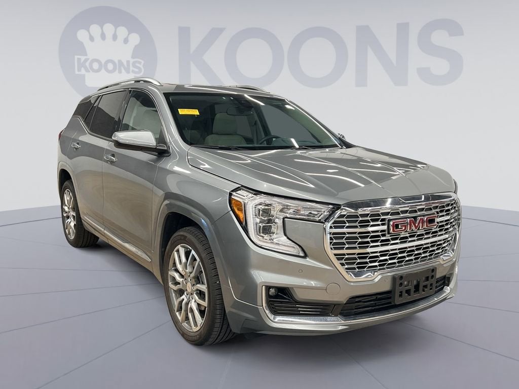 2023 GMC Terrain Denali