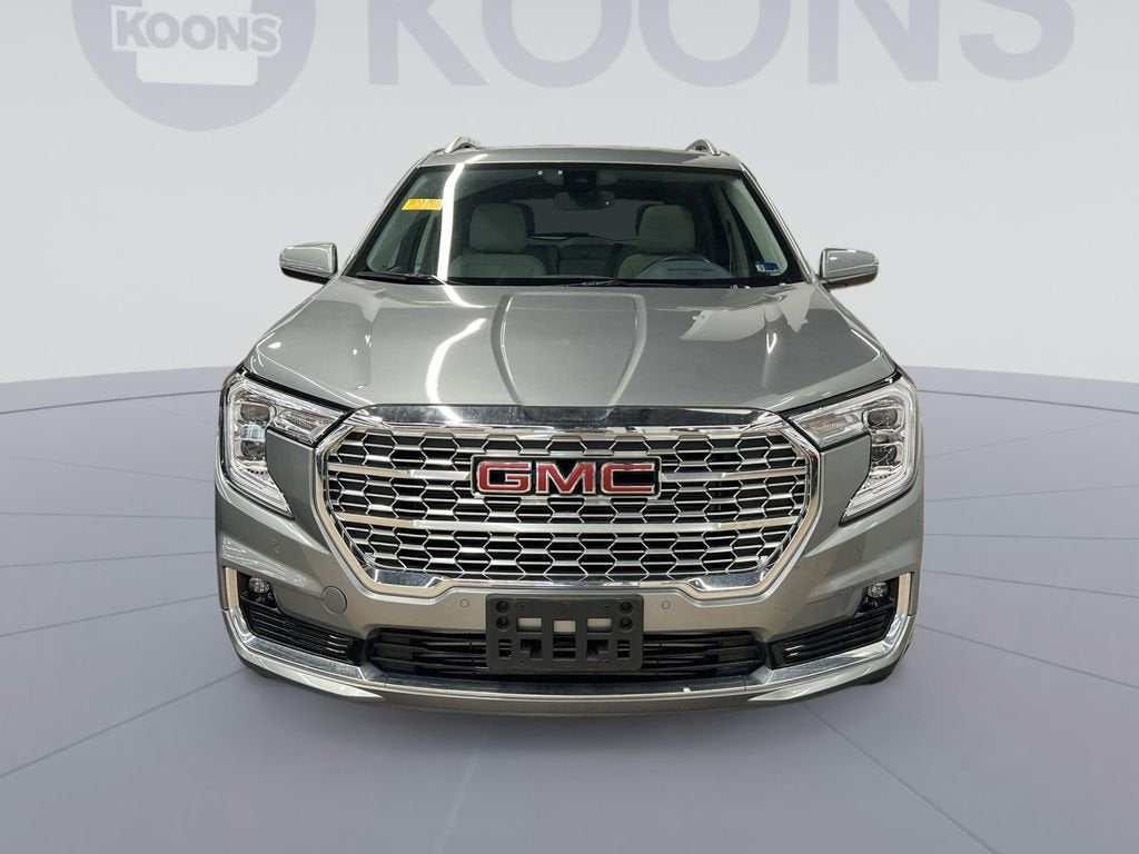2023 GMC Terrain Denali