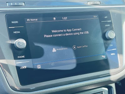 2024 Volkswagen Tiguan 2.0T Wolfsburg Edition