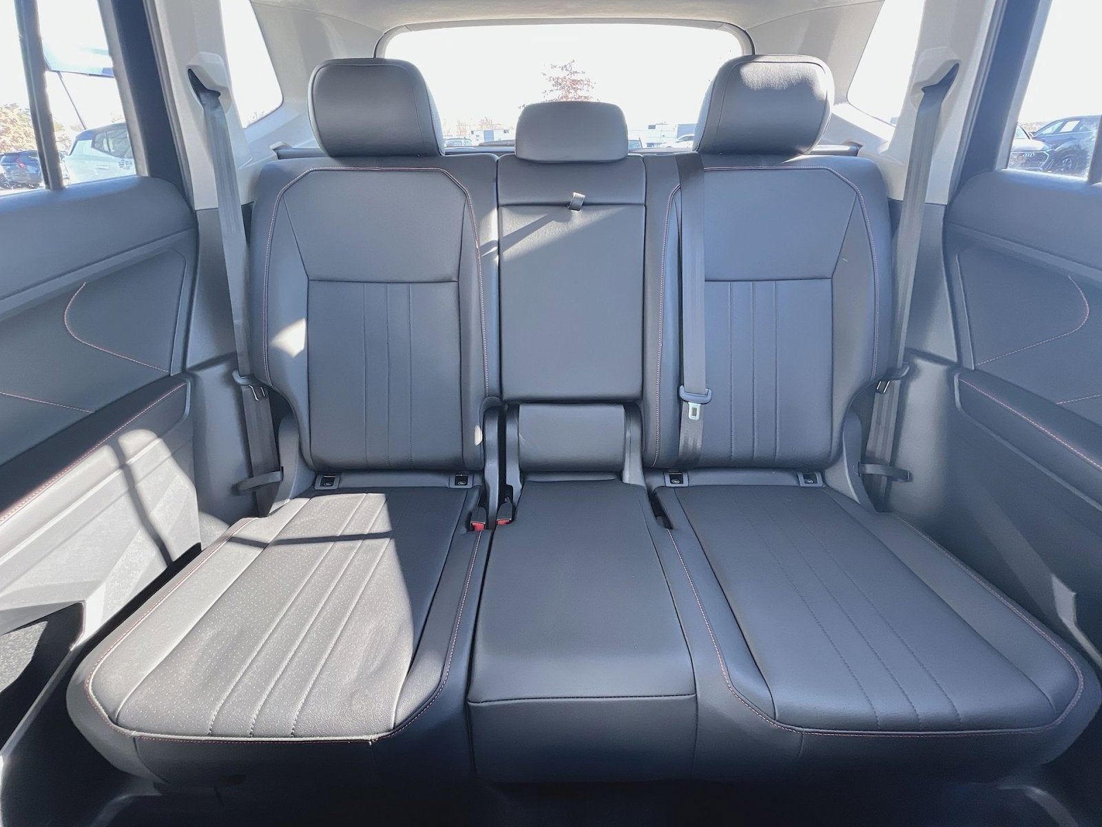 2024 Volkswagen Tiguan 2.0T Wolfsburg Edition