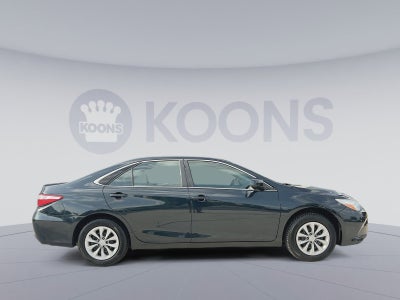 2017 Toyota Camry LE